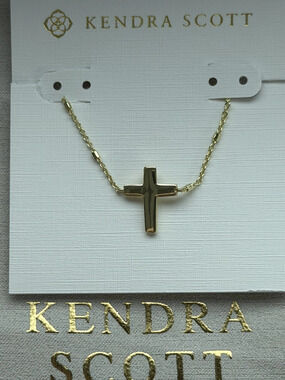 Kendra Scot Cross Pendant Necklace